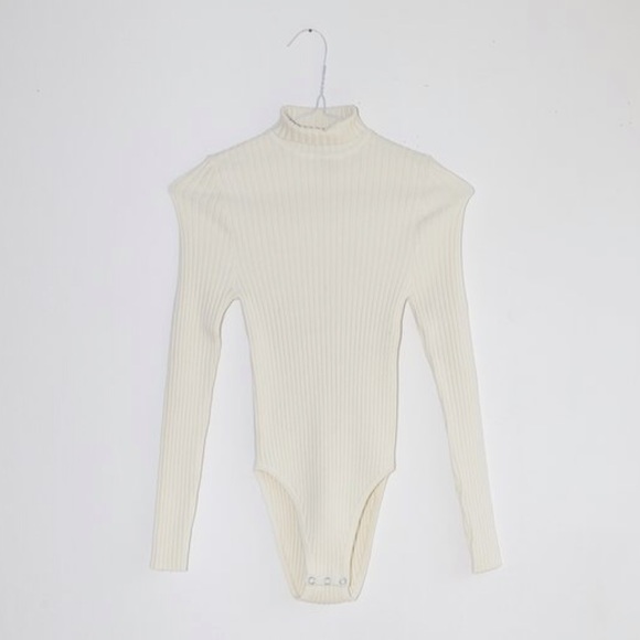 giu giu Tops - Giu Giu Nonna Rib Turtleneck Bodysuit Ivory Gold S